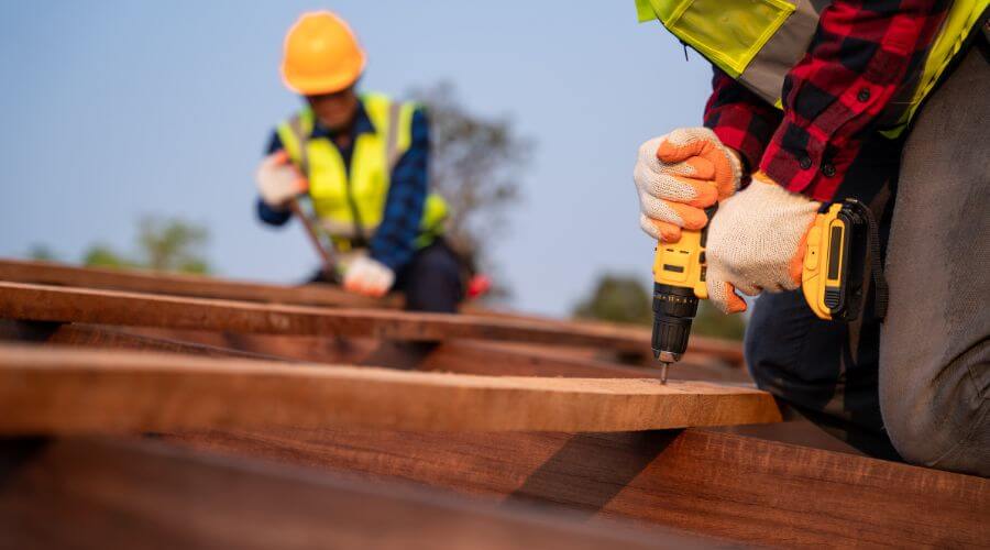 Expert tile roof repair services in East Sparta, OH
